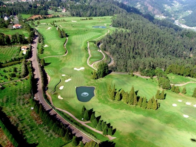 Santo da Serra Golf Photo 0